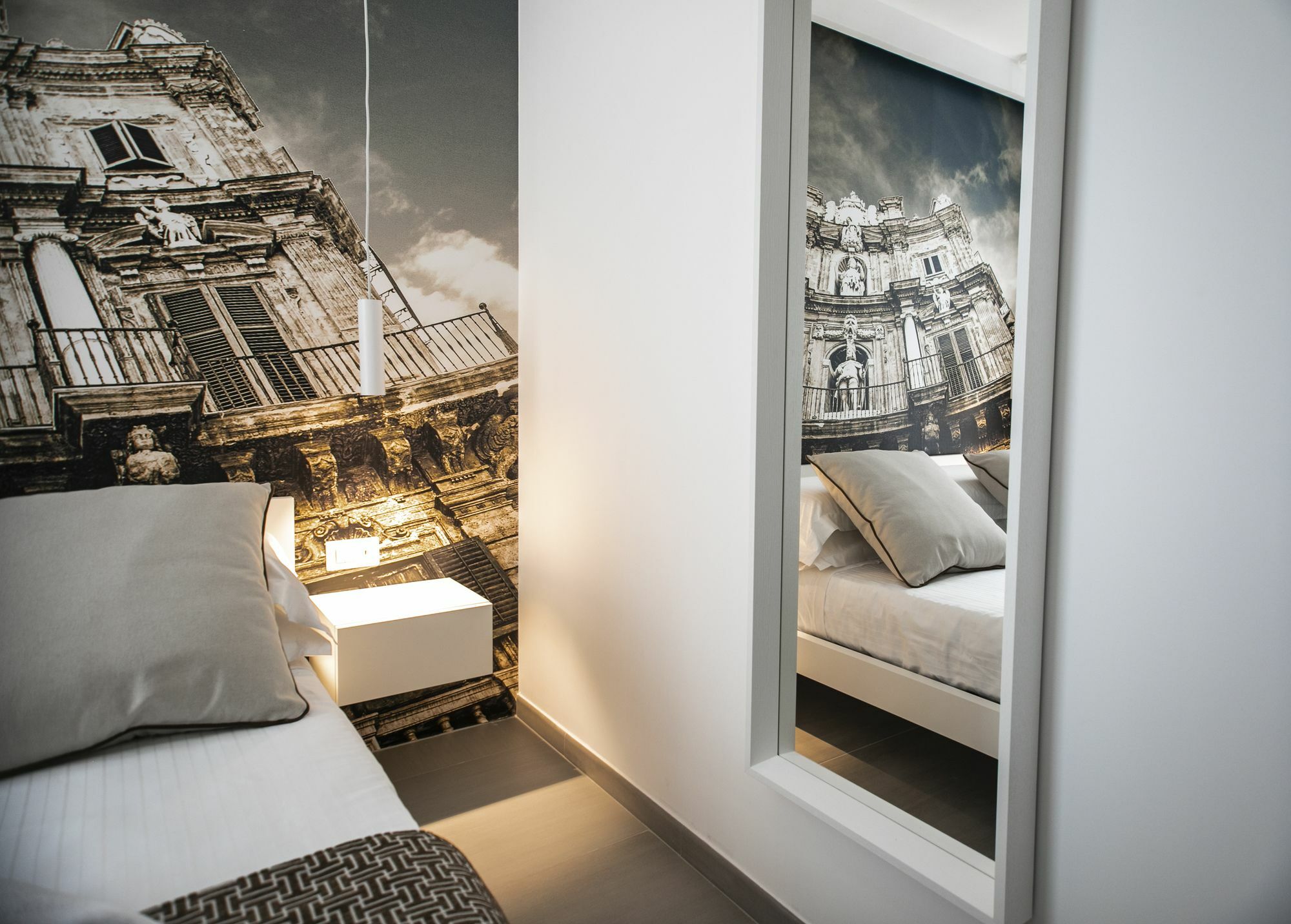 Suite Quaroni Палермо Экстерьер фото